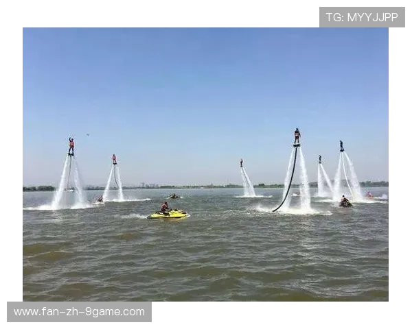 “宽板滑水：马鞍山赛场展现水面上的高空飞跃”